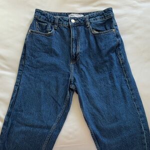 ZARA women’s straight leg jeans
